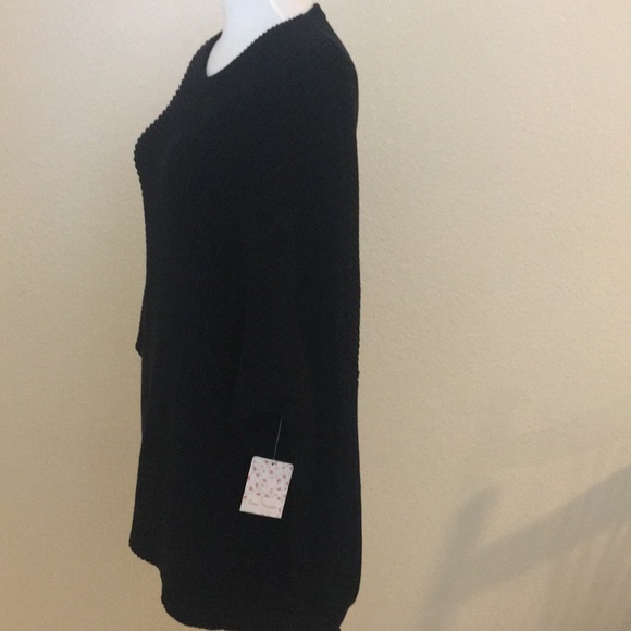 NWT Free People Oversized Black Sweater. Size S. - Picture 2 of 5